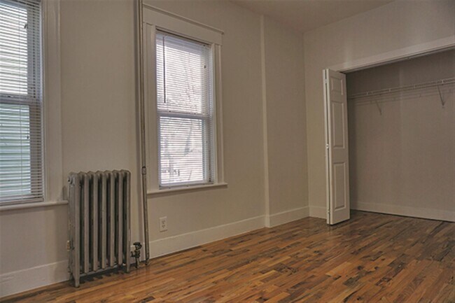 Foto del edificio - 39 Bradley St