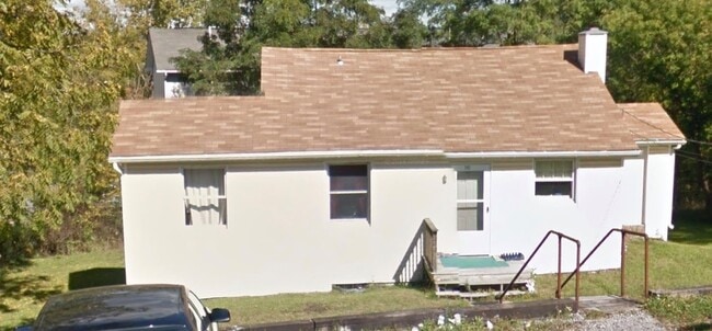 Building Photo - 243 Coddington Rd