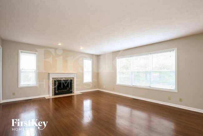 Foto del edificio - 10794 Brixton Ln