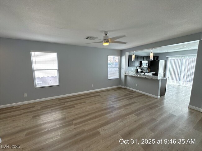 Foto del edificio - 10006 Mardagen St