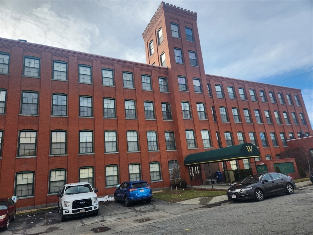 Primary Photo - 54 Green St