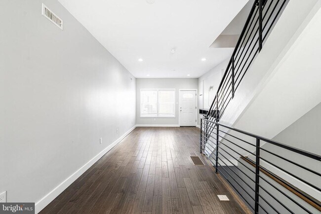 Foto del edificio - 2122 Sears St