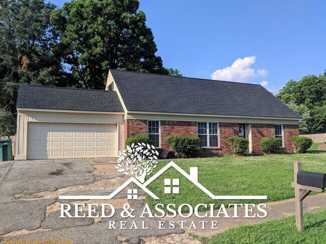 Building Photo - Corner Lot with Fenced Backyard!