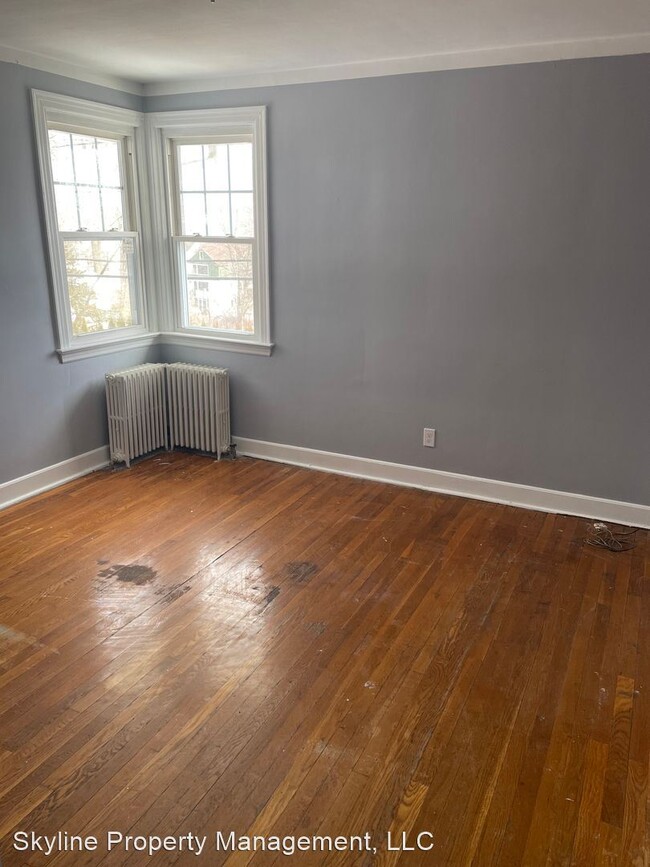 Building Photo - 3 br, 1 bath House - 360 Wilson Street