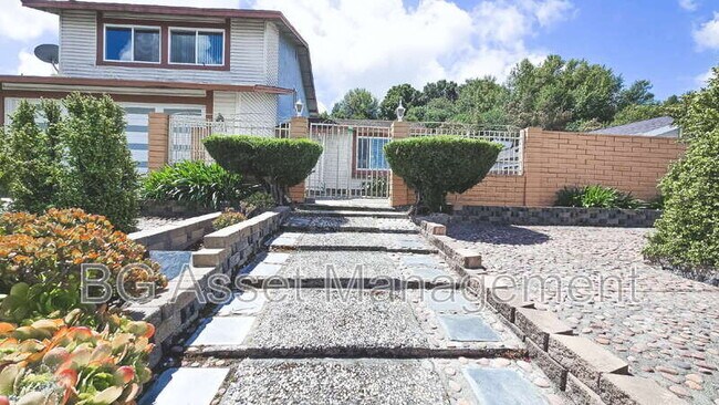 Foto del edificio - 322 Falcon Way