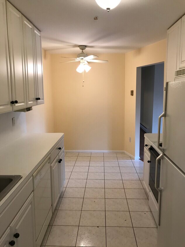 Primary Photo - 54 Amberly Dr
