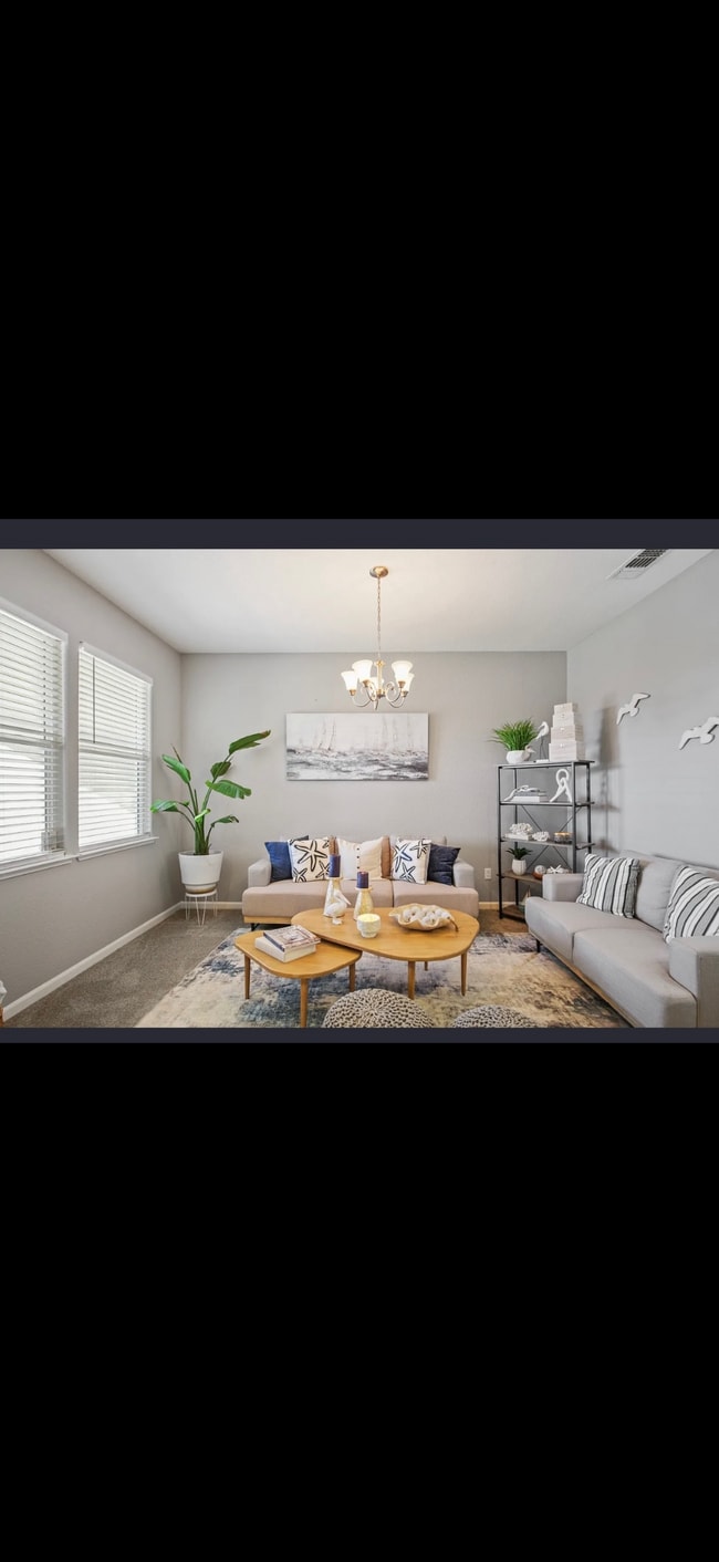 Foto del edificio - 851 Boulder Dr