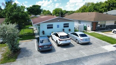 Building Photo - 2720 NW 15th St