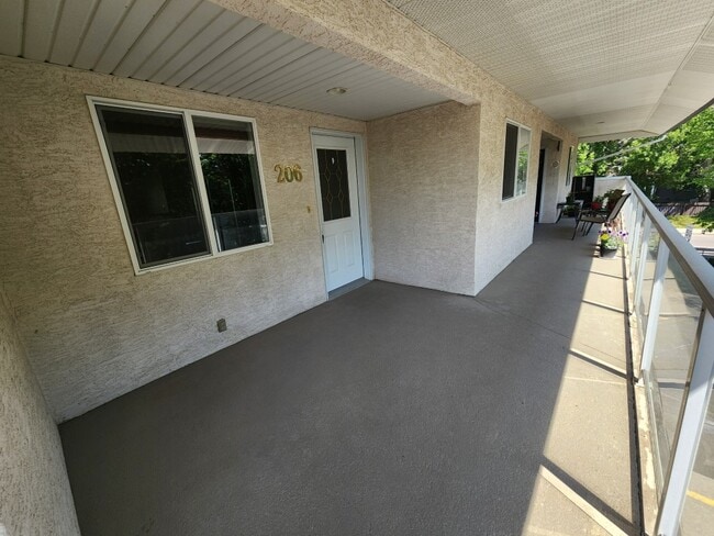 Photo du bâtiment - 95 Brent Blvd
