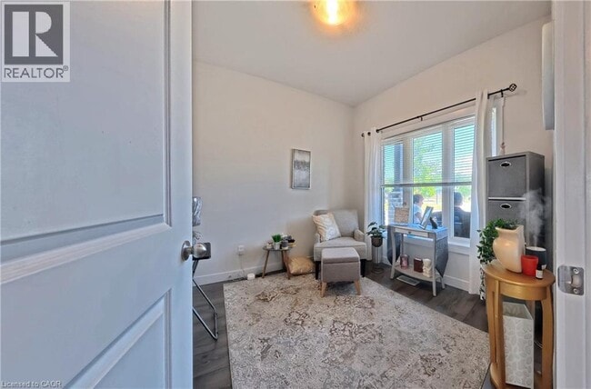 Building Photo - 12 Waterthrush Ln