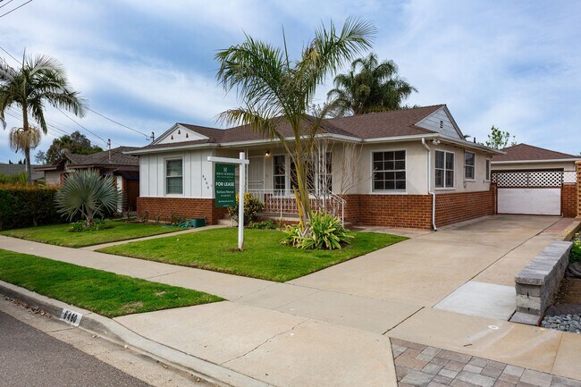 Foto del edificio - Traditional Home in Allied Gardens