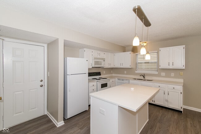 Building Photo - 4124 Orchard Valley Ln