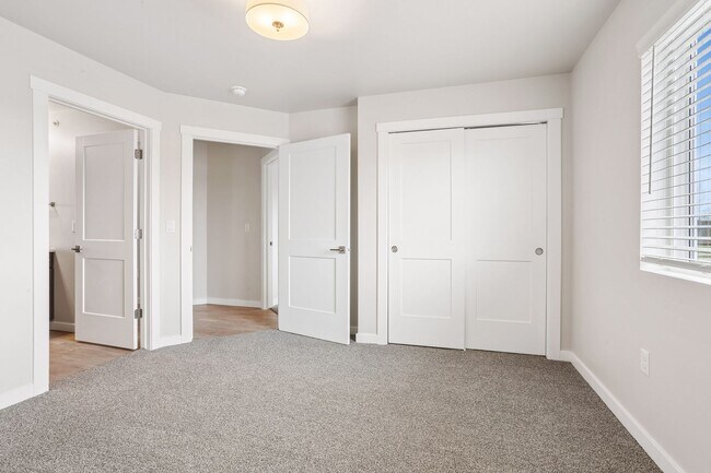 Interior Photo - 1580 Main Townhomes and Apartments