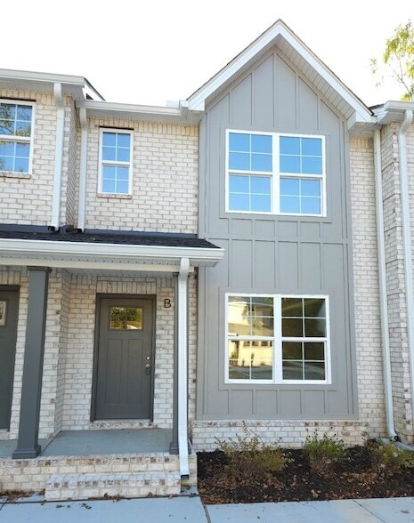 Foto del edificio - 609 Fairview Ave