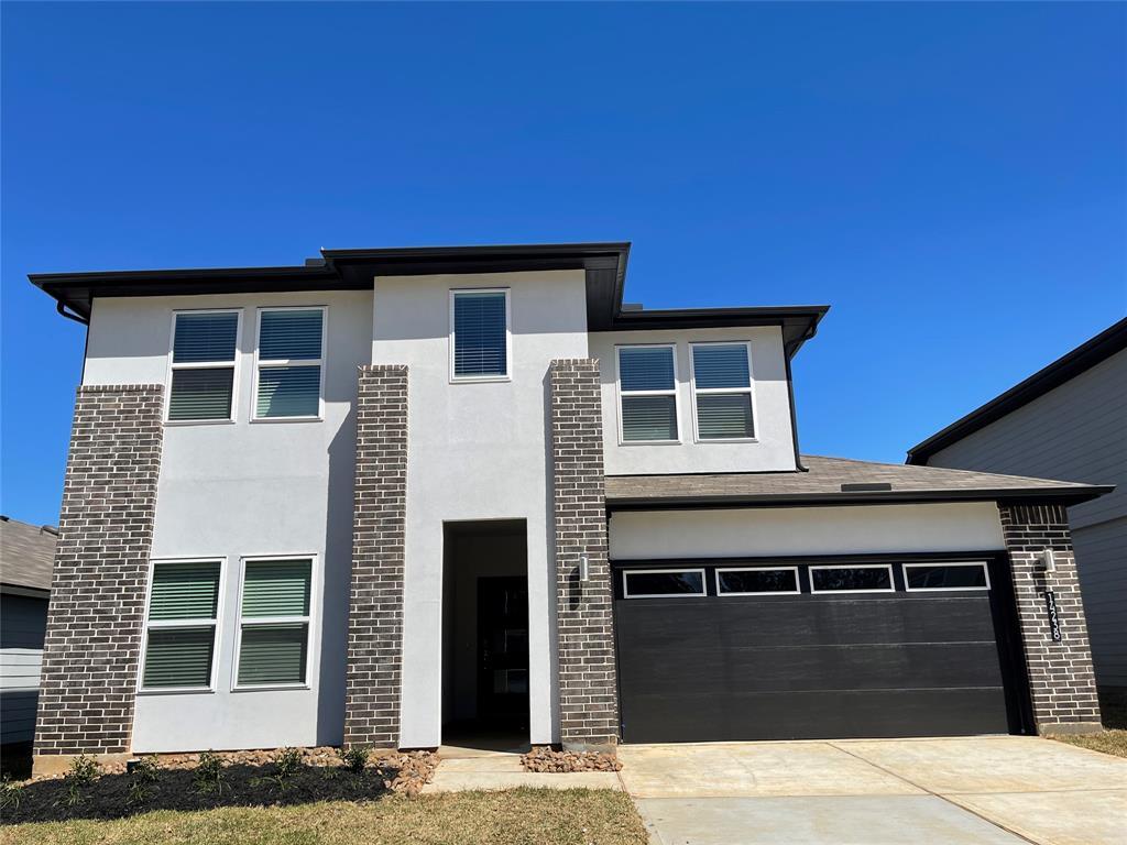 Foto principal - 14238 Wonder Lake Ln