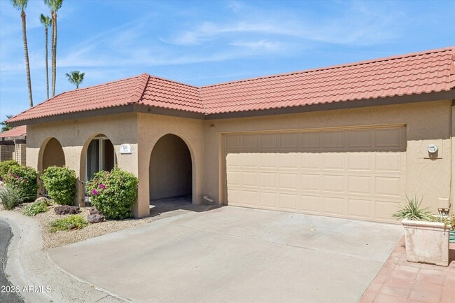 Building Photo - 5208 N 78th Way