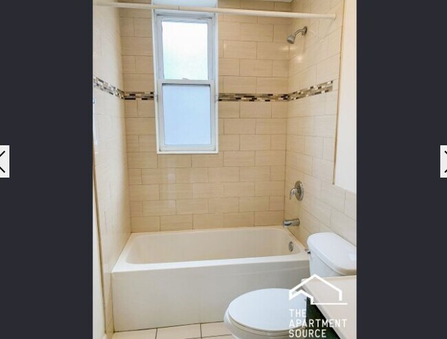 Foto del edificio - 861 W Cornelia Ave