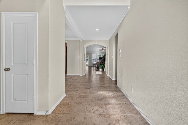Foto del edificio - 10519 Forfar Ln