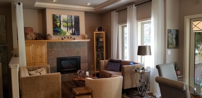 Foto del edificio - 61875 Broken Top Dr