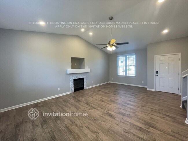 Foto del edificio - 1270 Lords Hill Dr