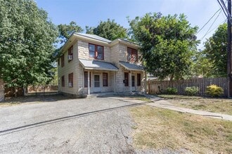 Building Photo - 1214 E 52nd St
