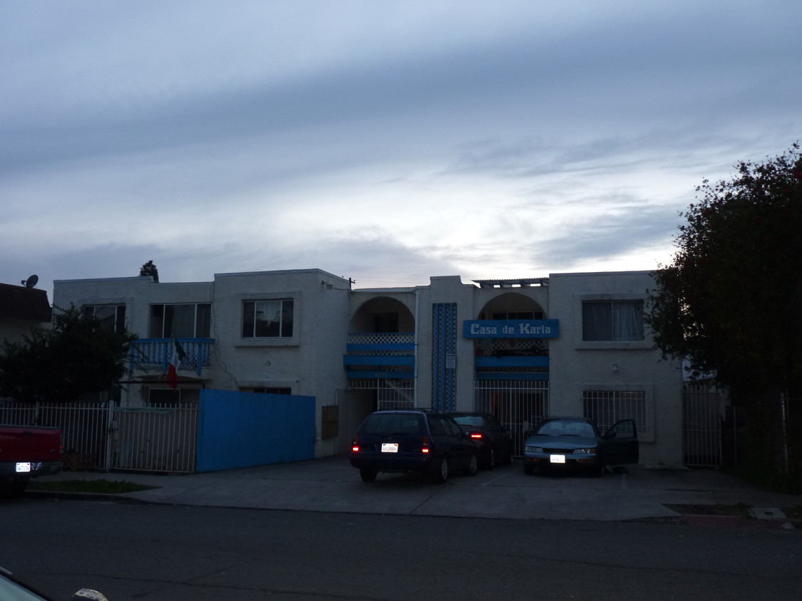 Primary Photo - 4258 49th St