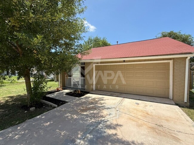 Building Photo - 4558 Los Ranchitos St