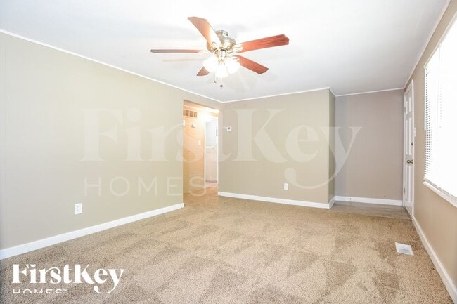 Building Photo - 2293 Maxville Ln