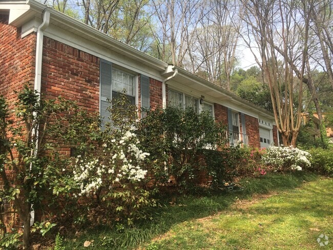 Building Photo - 3948 Spanish Oak Dr
