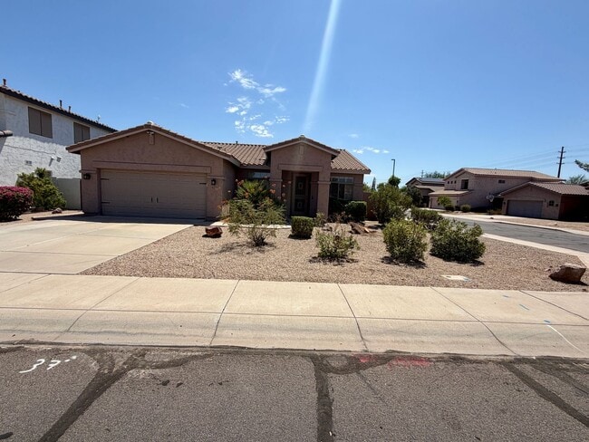 Photo - 1649 E Tradewind Ct House