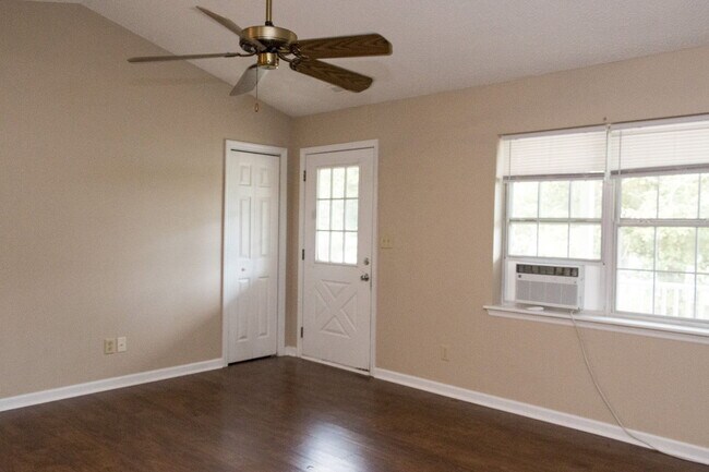 Foto del edificio - 6324 Harrison Ooltewah Rd
