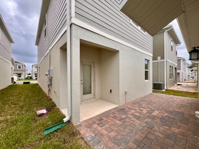 Building Photo - 4143 Pino St