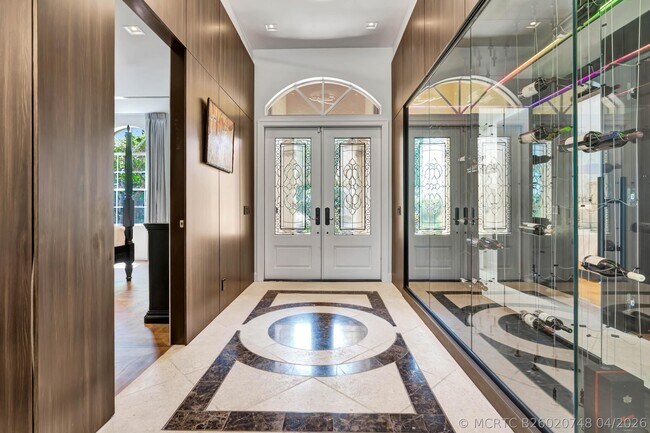 Foto del edificio - 186 Golf Village Blvd