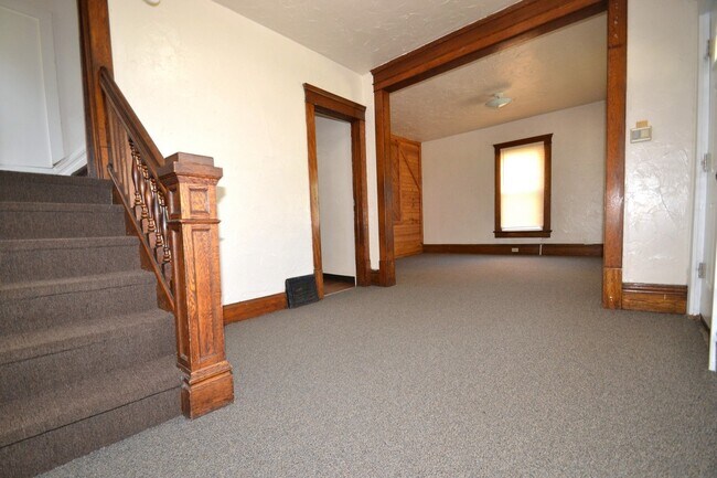 Building Photo - 230 Wheeler St