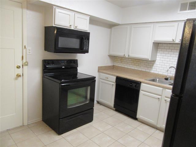 Foto del edificio - 901 Spring Valley Plaza