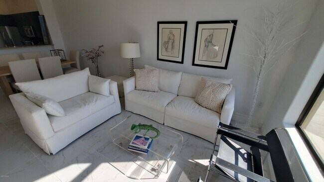 Foto del edificio - 11640 N Tatum Blvd