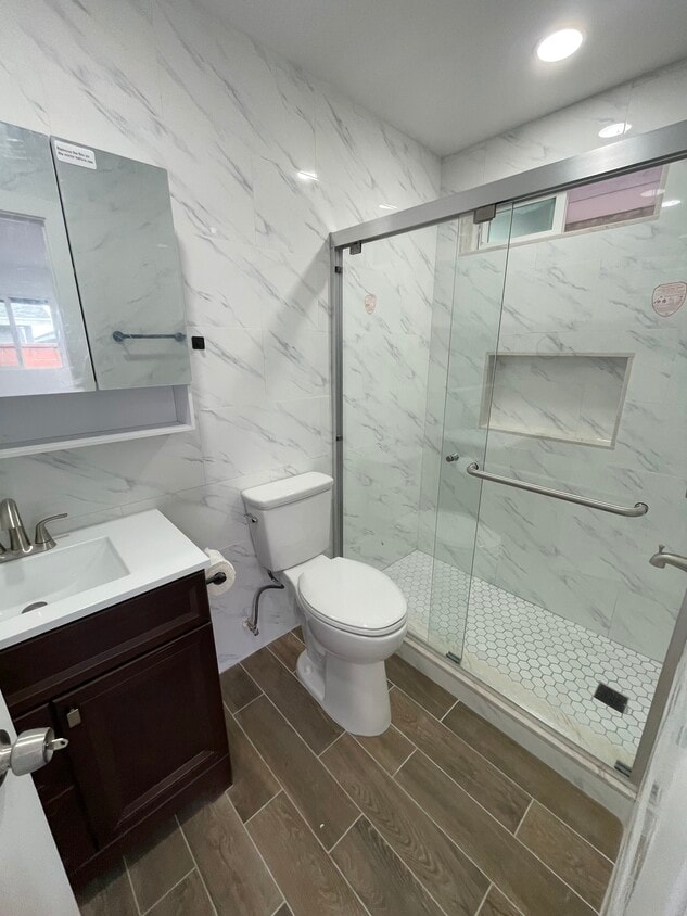 Foto del edificio - 16708 Lawnwood St