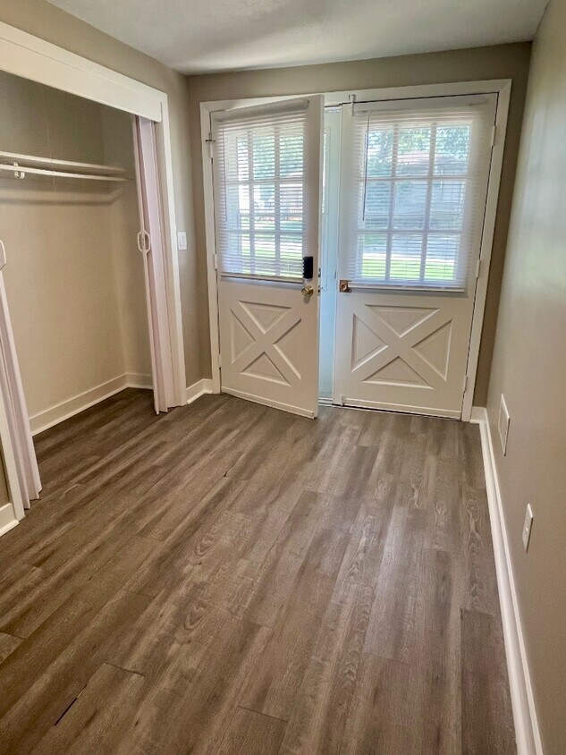 Foto principal - 12648 O St