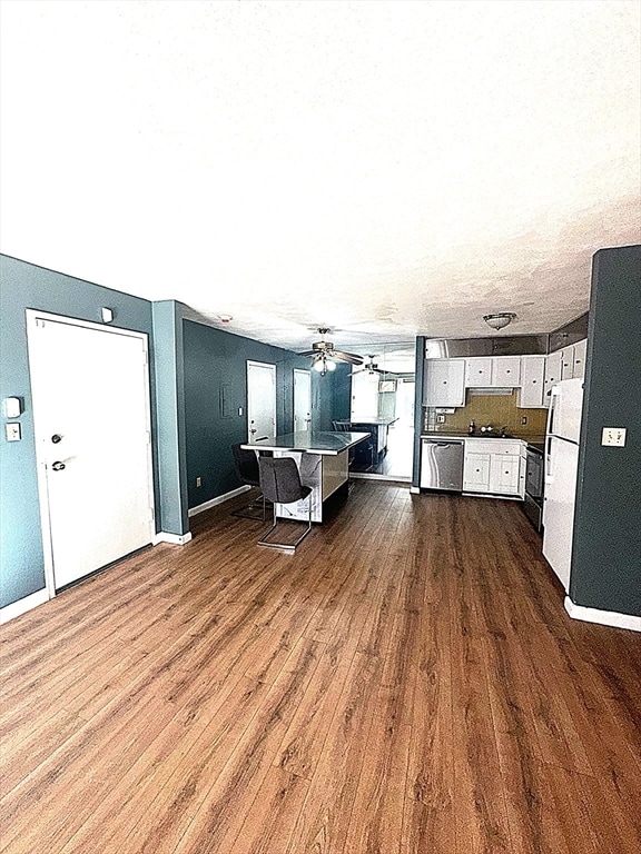 Foto del edificio - 59 Highland Glen Dr