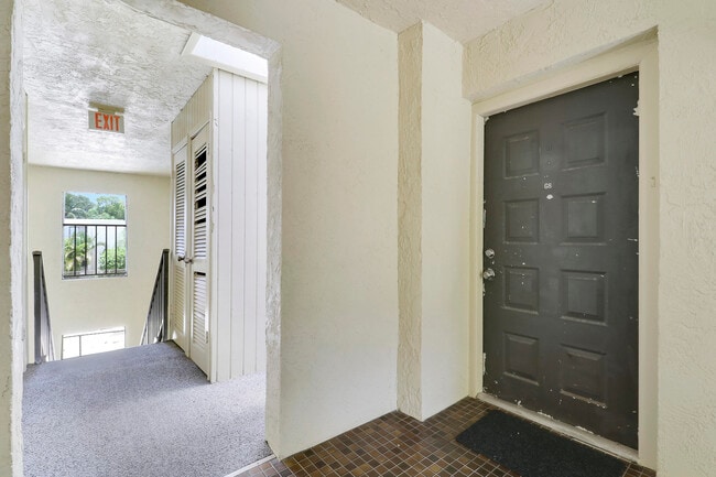 Foto del edificio - 150 Pineview Rd
