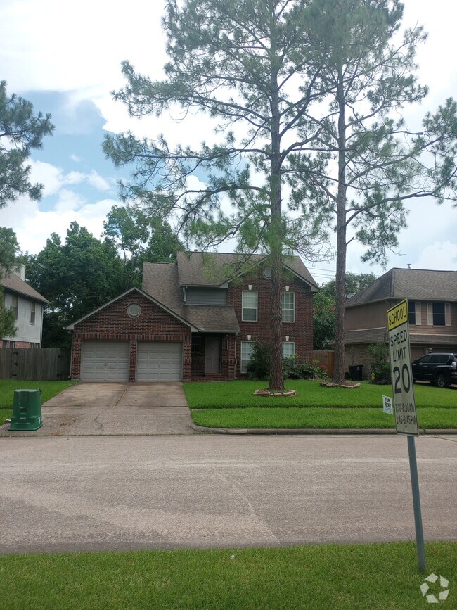 Building Photo - 14611 Sun Harbor Dr