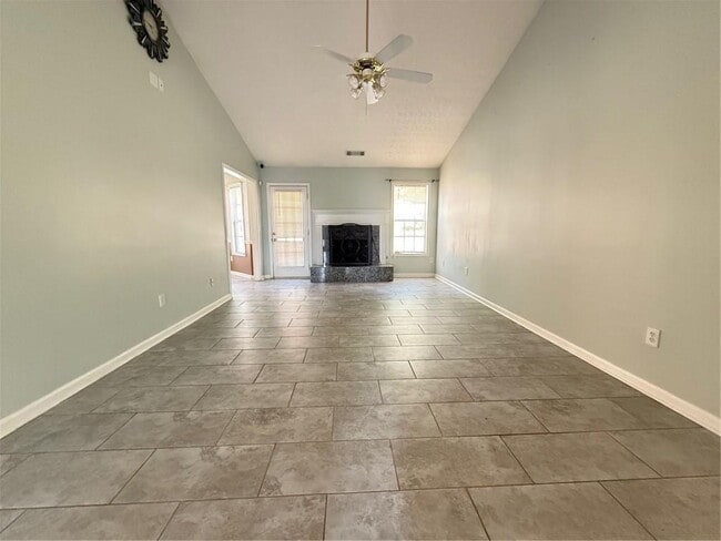 Foto del edificio - 3484 Lynley Mill Ln