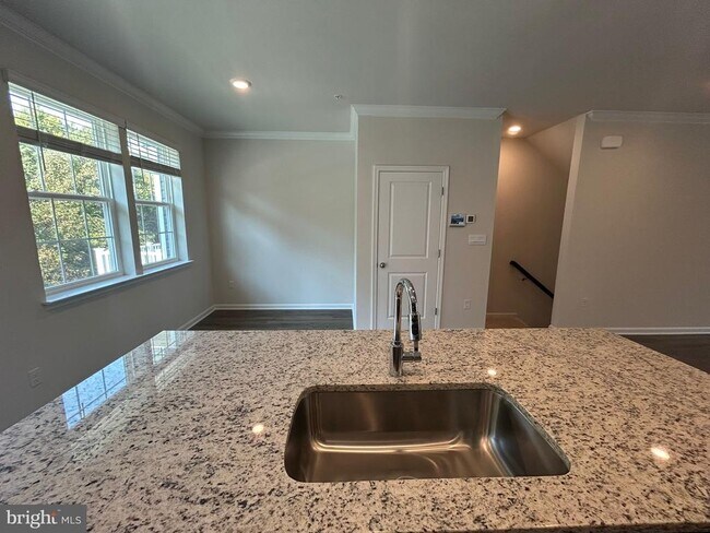 Foto del edificio - 8334 Dieter Dr