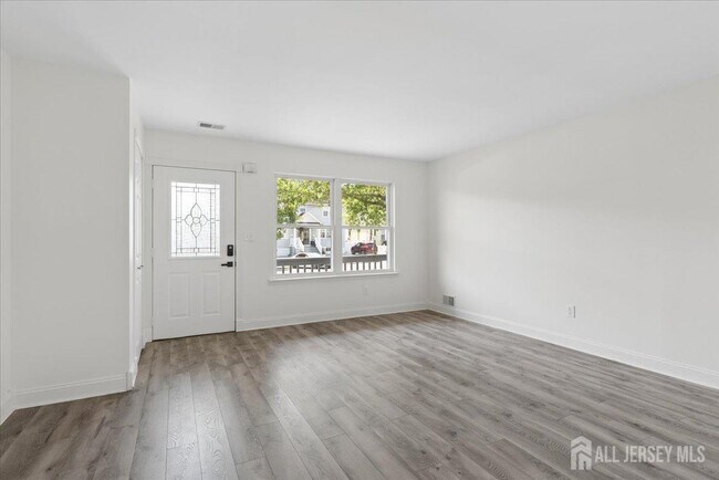 Building Photo - 155 Emerson St