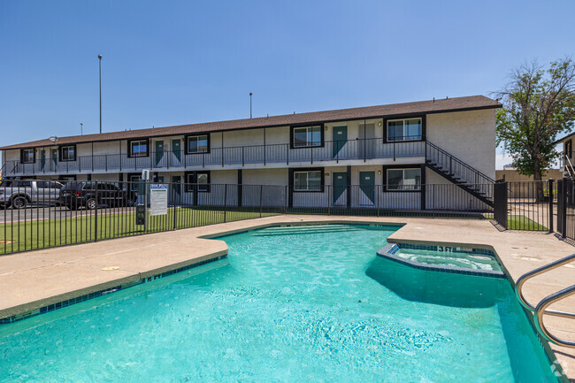 Piscina - Las Ventanas Apartments