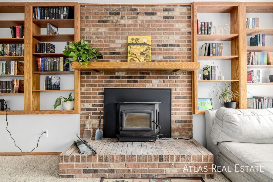 Primary Photo - 4620 W 108th Pl