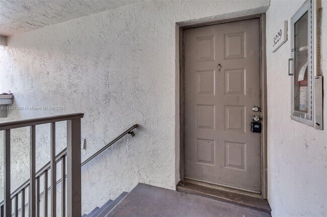 Building Photo - 3229 Coral Lake Dr