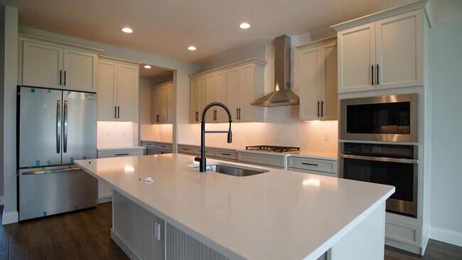 Foto del edificio - 12182 Eastmoor Dr