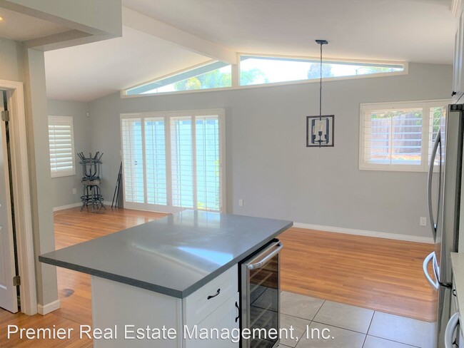 Building Photo - 4 br, 2 bath House - 7661 Troy Terr
