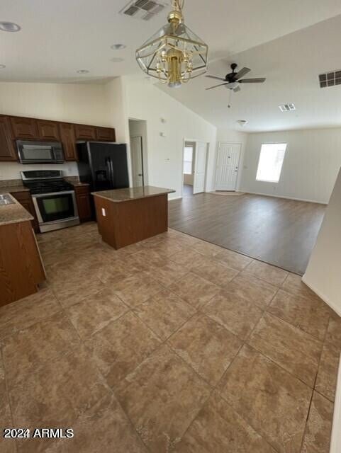 Building Photo - 21080 N Wilford Ave